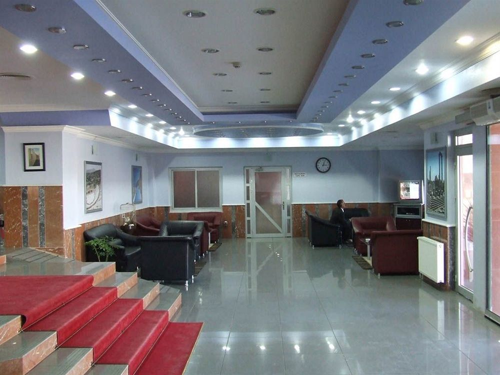 Metropolis Hotel Torbalı Exterior foto