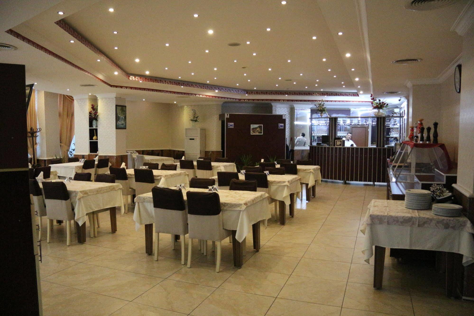 Metropolis Hotel Torbalı Exterior foto